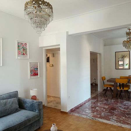 Apartamento Stylish Artistic Flat With View, Three Min To Metro Atenas Exterior foto